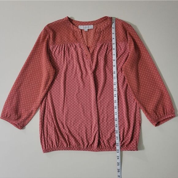 Loft Women's Mixed Media Rust Print V-neck 3/4 Length Sleeve Pullover Top - Picture 4 of 14